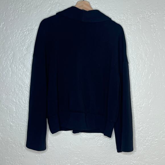 Spanx Women'sAir Essentials Black Shawl Collar Wrap Long Sleeve Top Size 2X - Picture 3 of 7